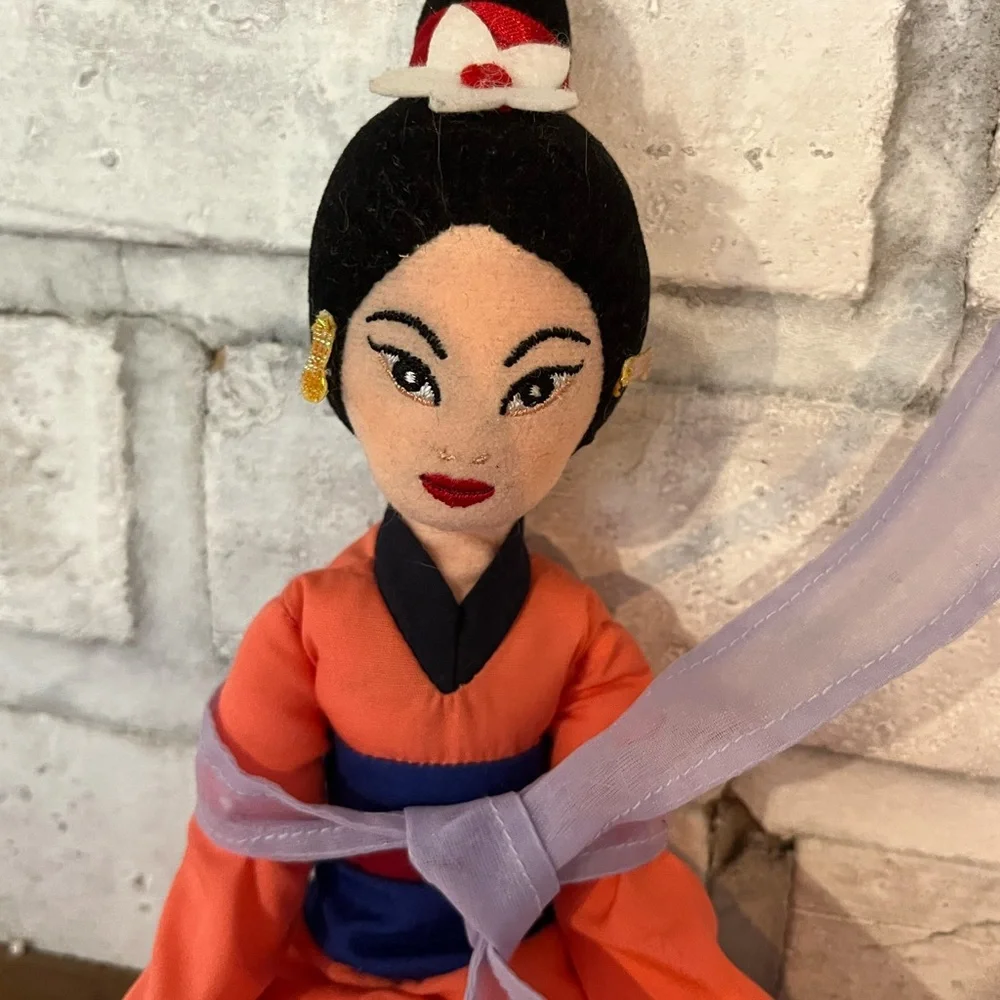 DISNEY‎ STORE MULAN PLUSH - Picture 3 of 5